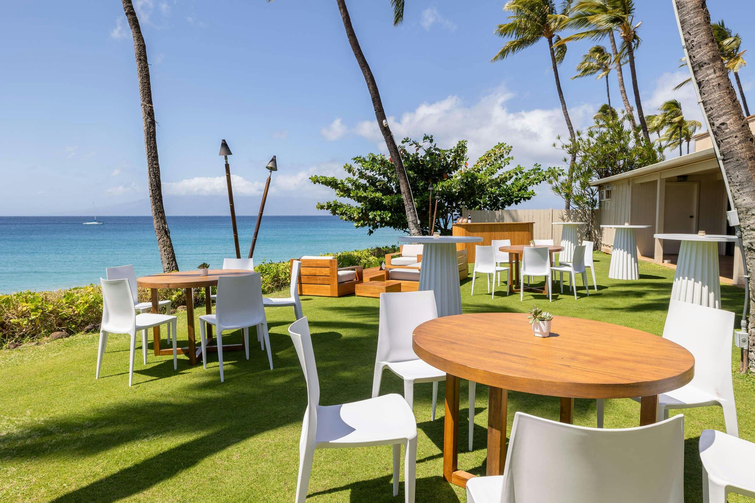 Hotel Royal Lahaina Resort & Bungalows photo 2