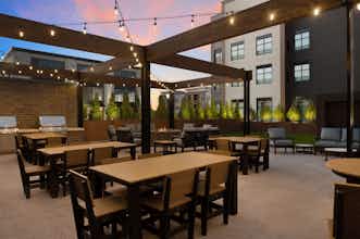 Hotel Courtyard Milwaukee Brookfield at Poplar Creek photo 5