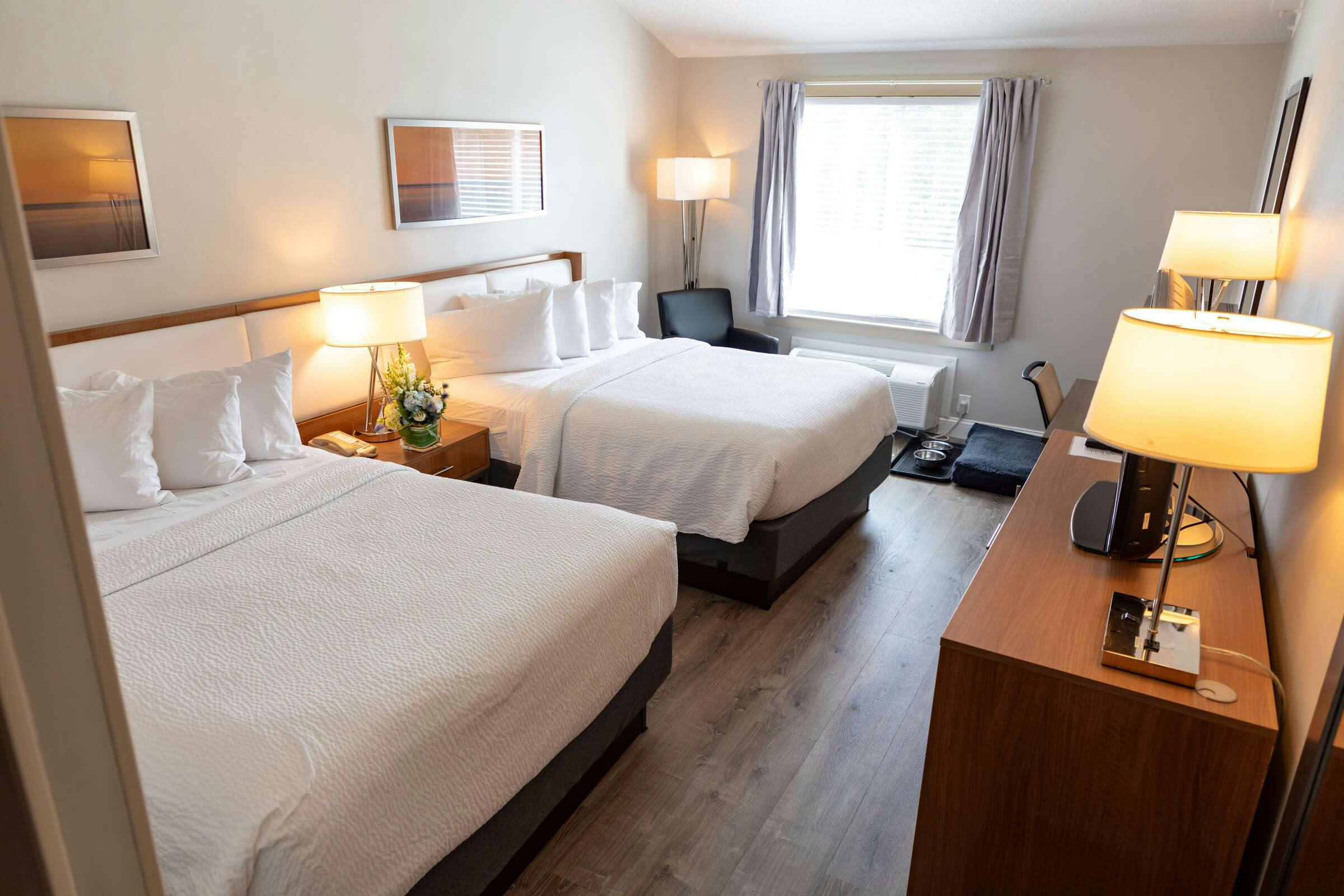 Hotel Iris Hotel Cape Cod photo 1