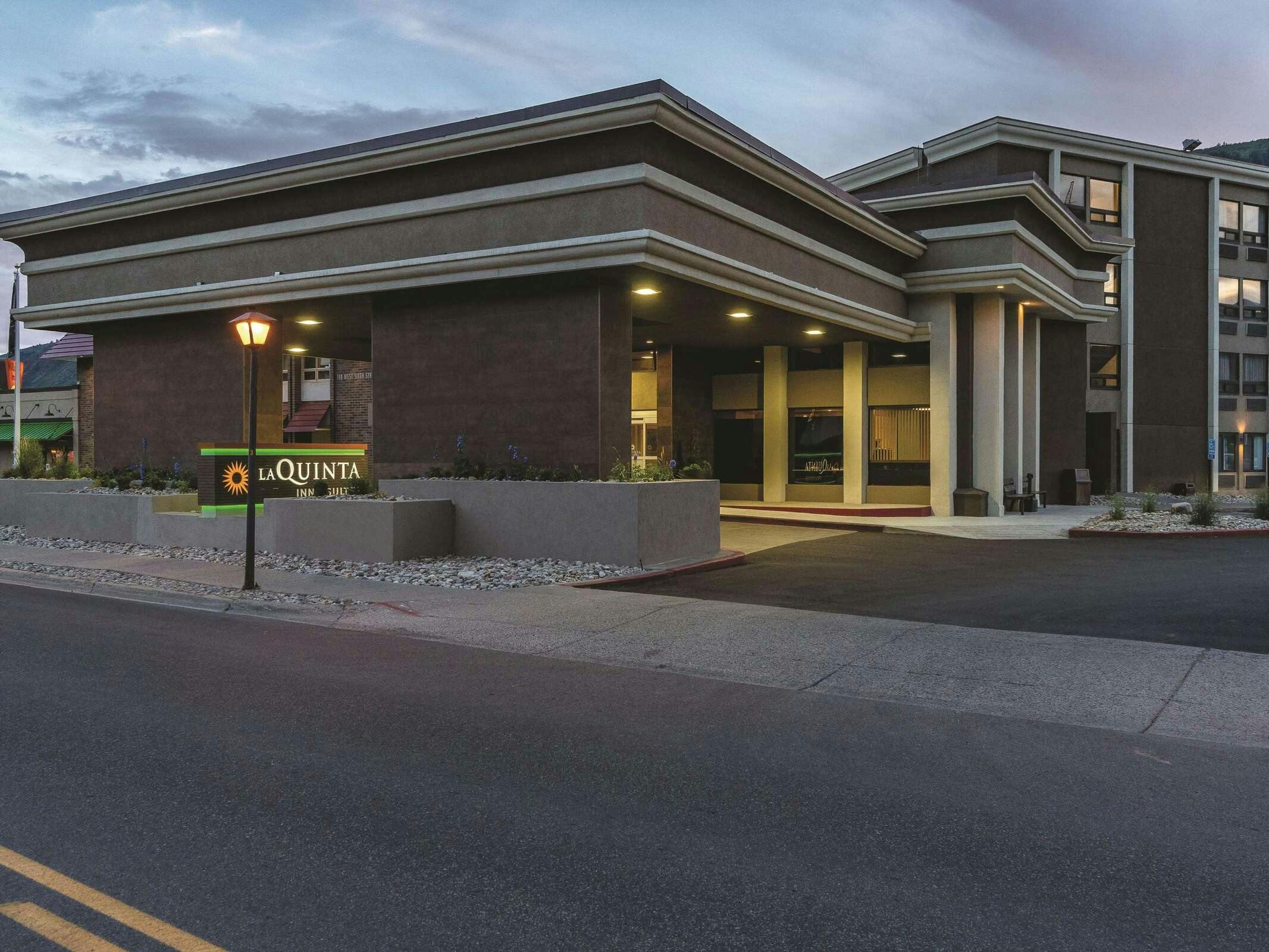 Hotel La Quinta Inn & Suites by Wyndham Glenwood Springs photo 1