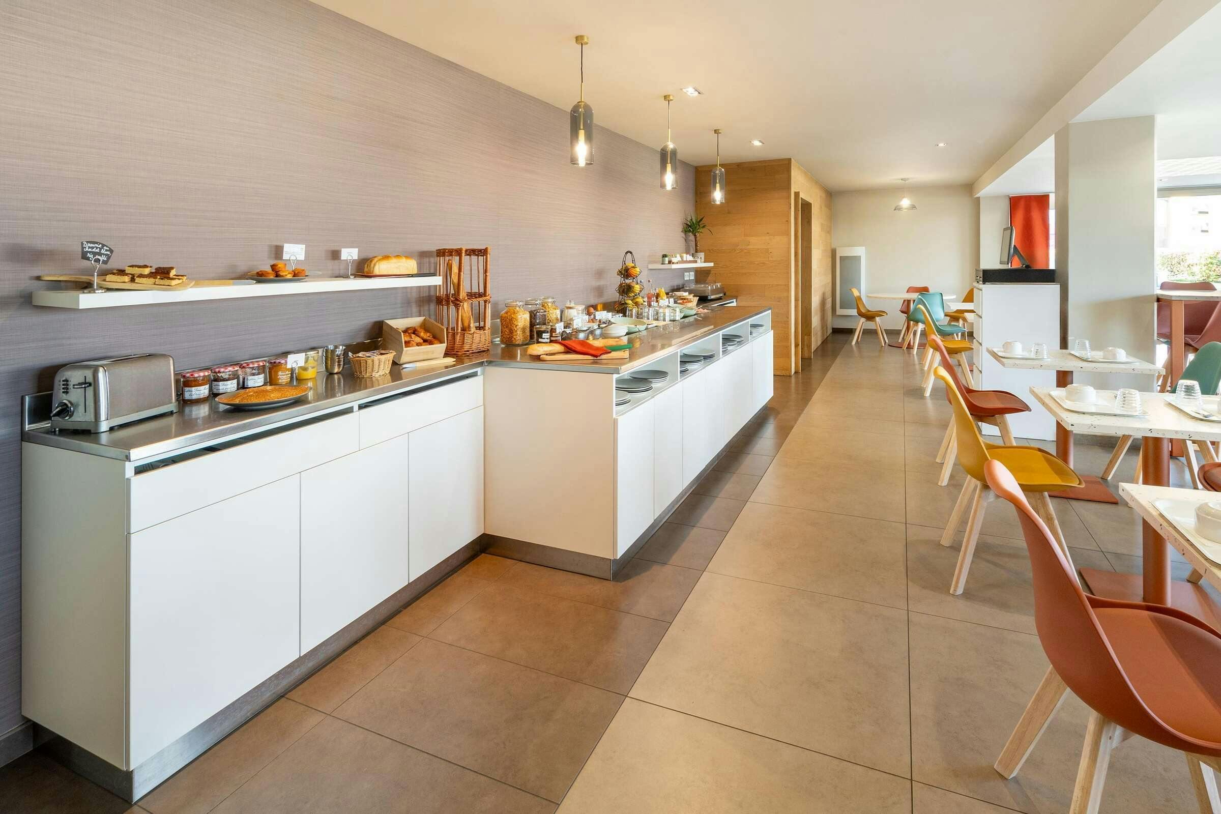 Hotel Sure Hotel By Best Western Rennes Chantepie photo 1