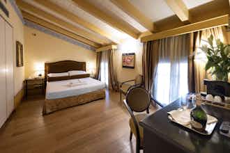 Hotel Hotel Palazzo Guiscardo photo 2