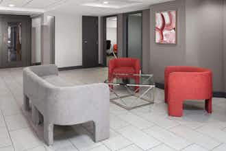 Hotel Ramada Milwaukee photo 5