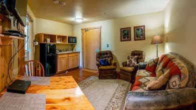 Hotel Callahan's Mountain Lodge photo 5