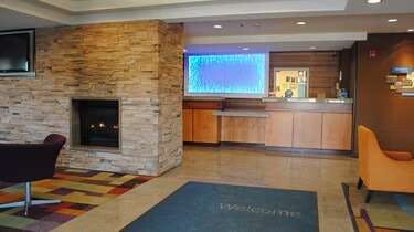 Hotel Fairfield Inn and Suites by Marriott Indianapolis East photo 5