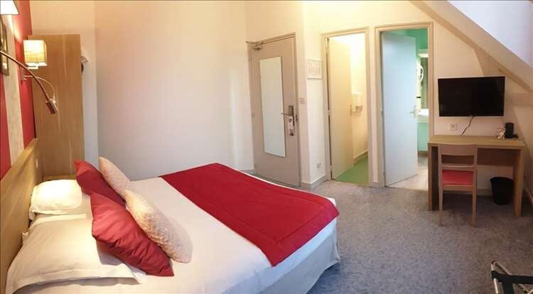 Hotel HOTEL LE ROHAN 4* photo 2