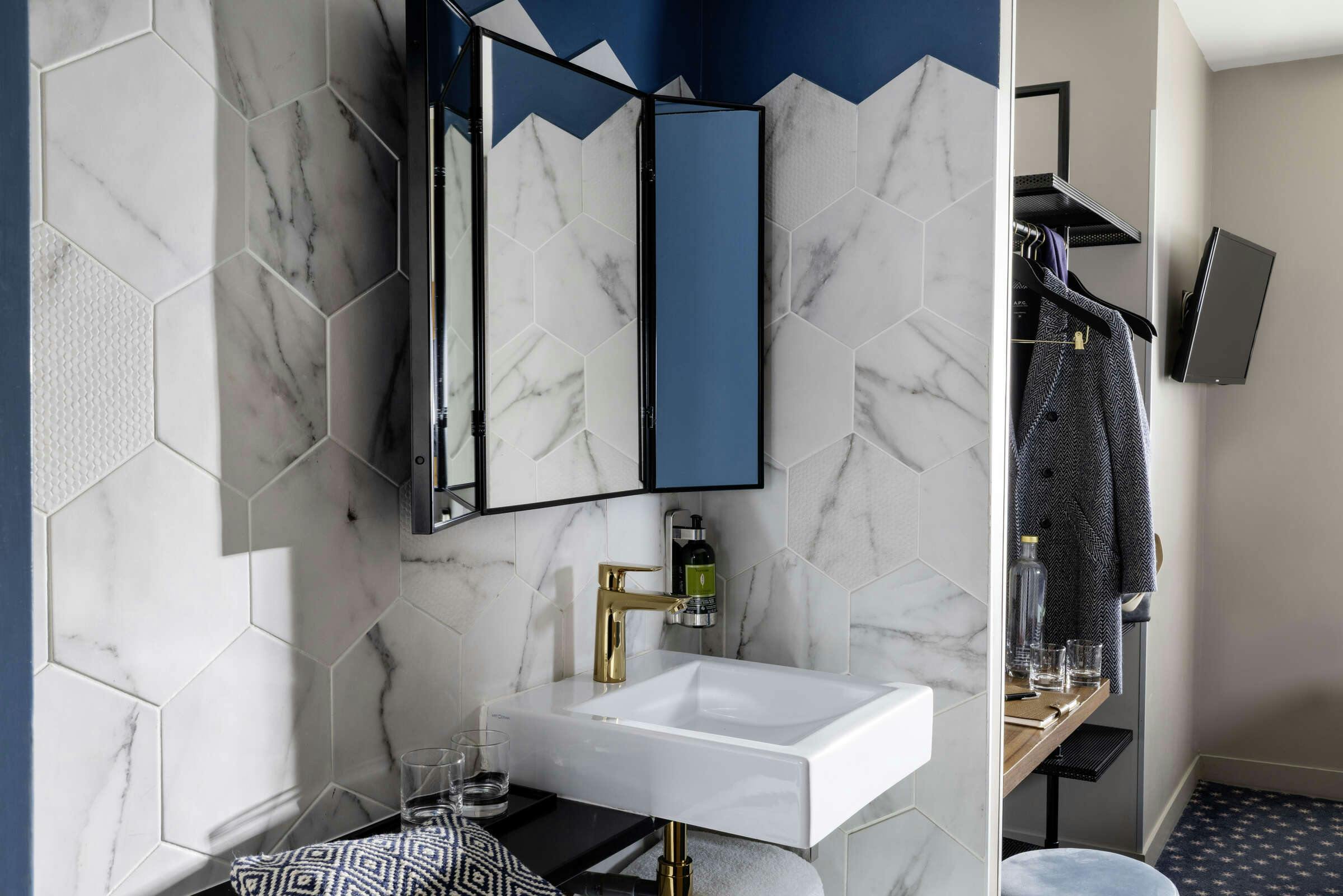 Hotel Hotel Maxim Folies photo 4