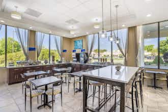 Hotel Best Western Inn & Suites - Monroe photo 5