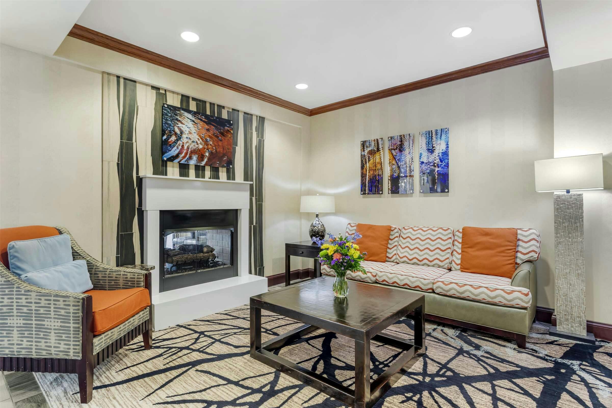 Hotel Best Western Plus River Escape Inn & Suites photo 3