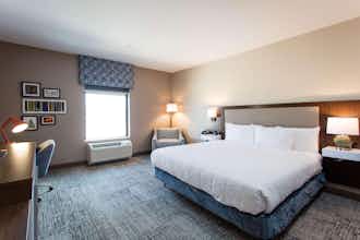 Hotel Hampton Inn & Suites St. George SunRiver photo 1