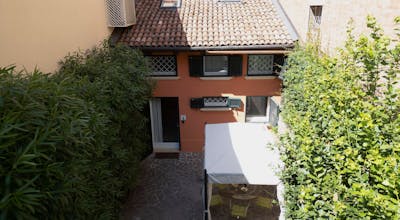 Isaia Garden -Private Garden Spa Bath BolognaRooms