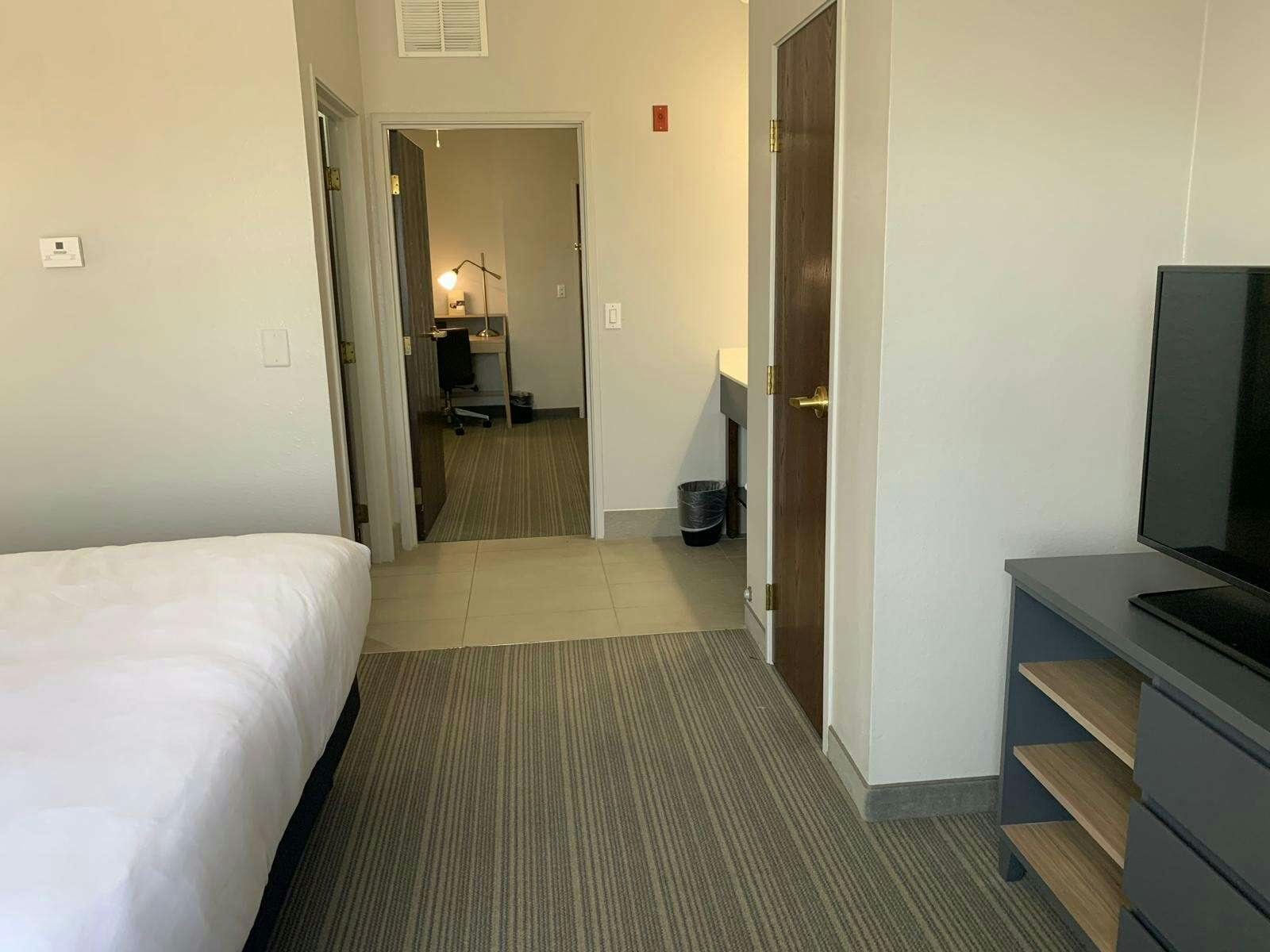 Hotel Country Inn & Suites by Radisson, Austin North (Pflugerville), TX photo 4