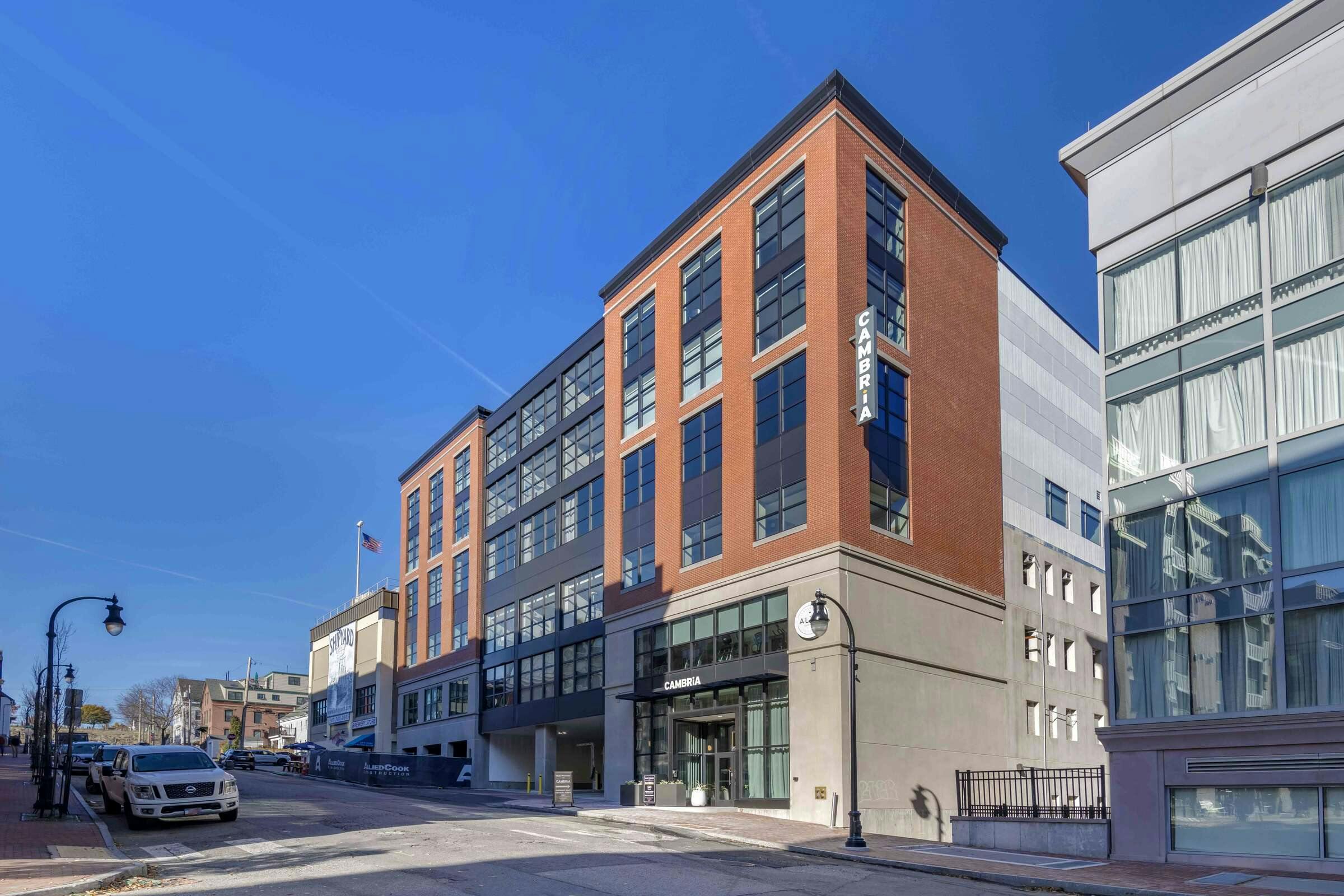 Cambria Hotel Portland Downtown Old Port