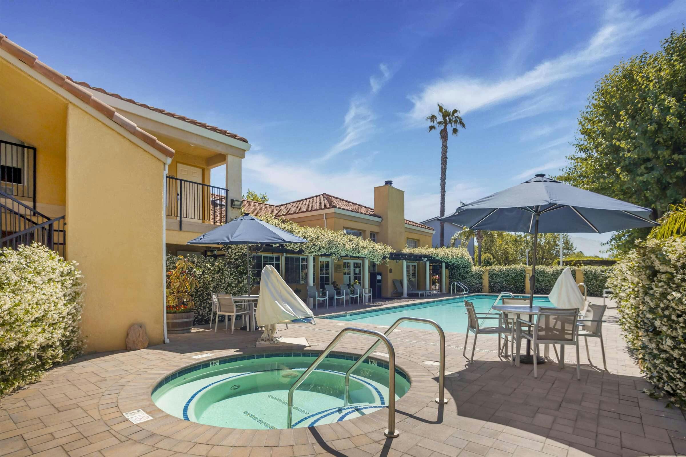 Hotel Best Western Plus Dixon Davis photo 4