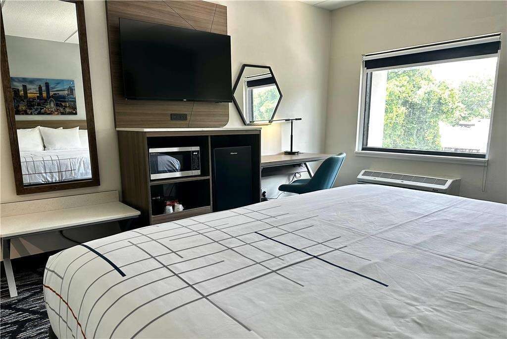 Hotel La Quinta Inn Ste Atl Roswell photo 3