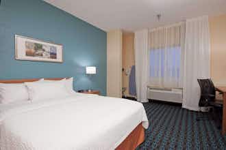 Hotel AmericInn by Wyndham Minot photo 3