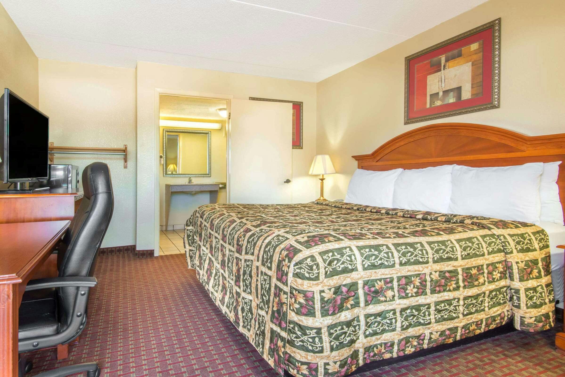 Hotel Days Inn by Wyndham Shorter photo 5