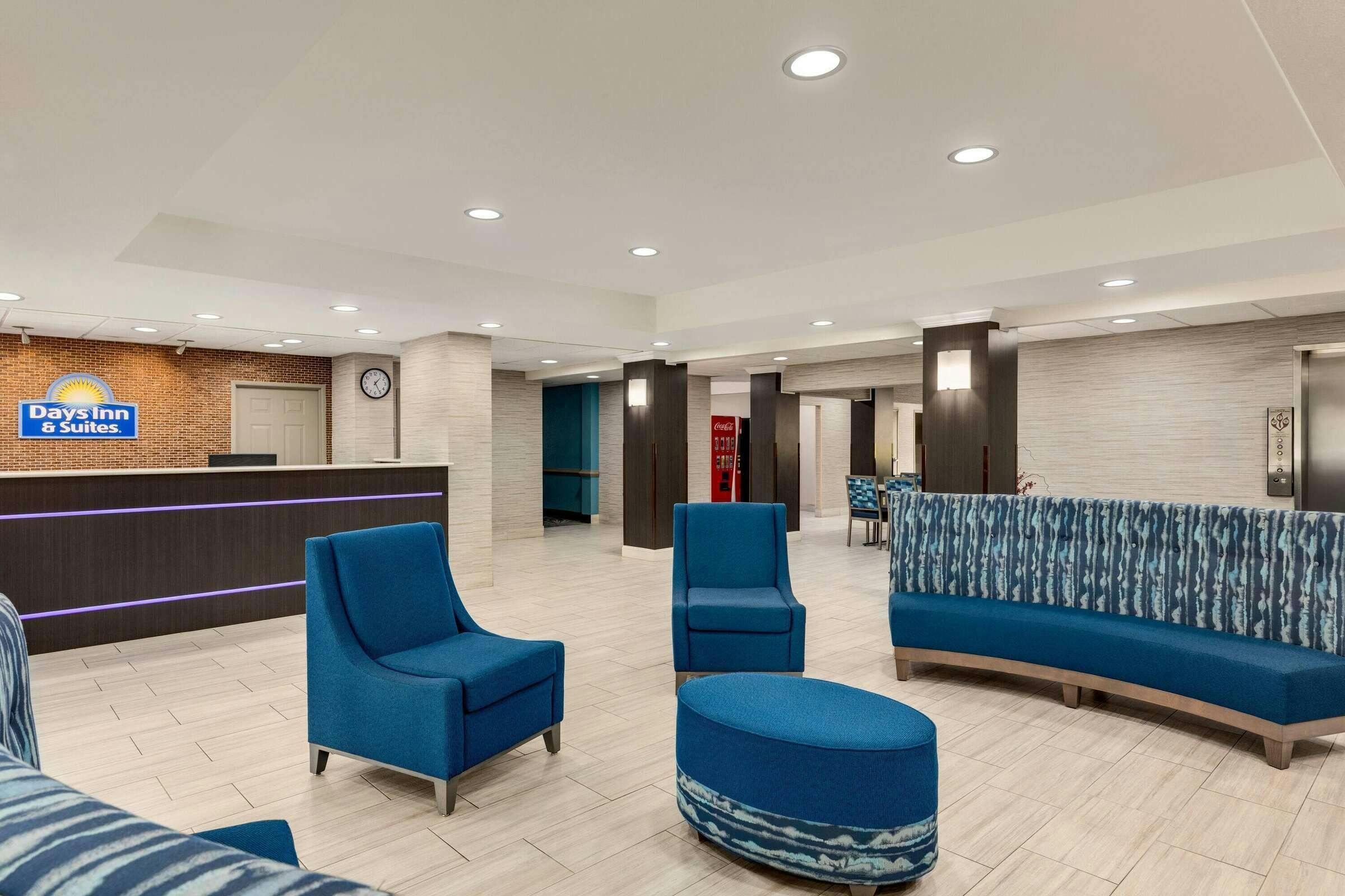 Hotel Days Inn & Suites by Wyndham Prattville-Montgomery photo 5
