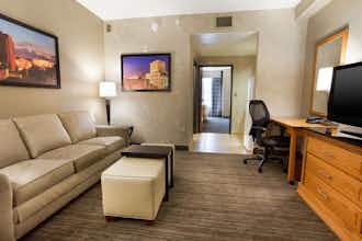 Hotel Drury Inn and Suites Lafayette LA photo 5