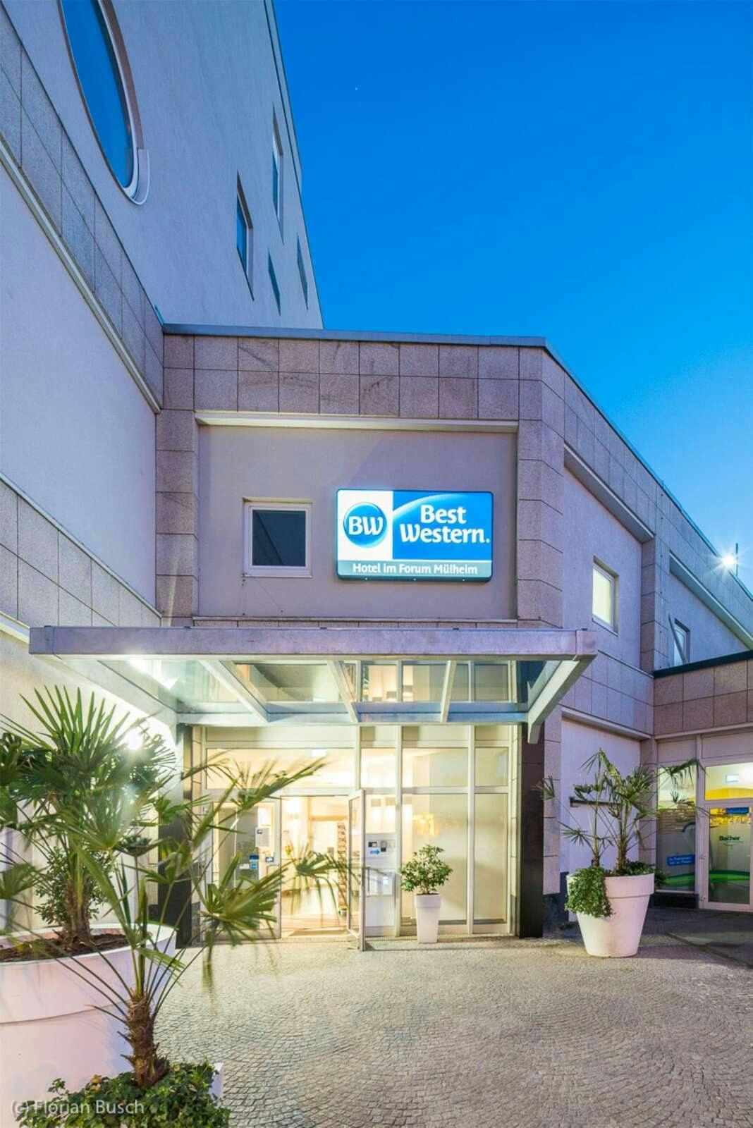 Hotel Best Western Hotel Im Forum Muelheim photo 2