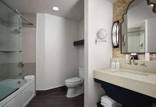 Hotel The Wilde Resort and Spa photo 2