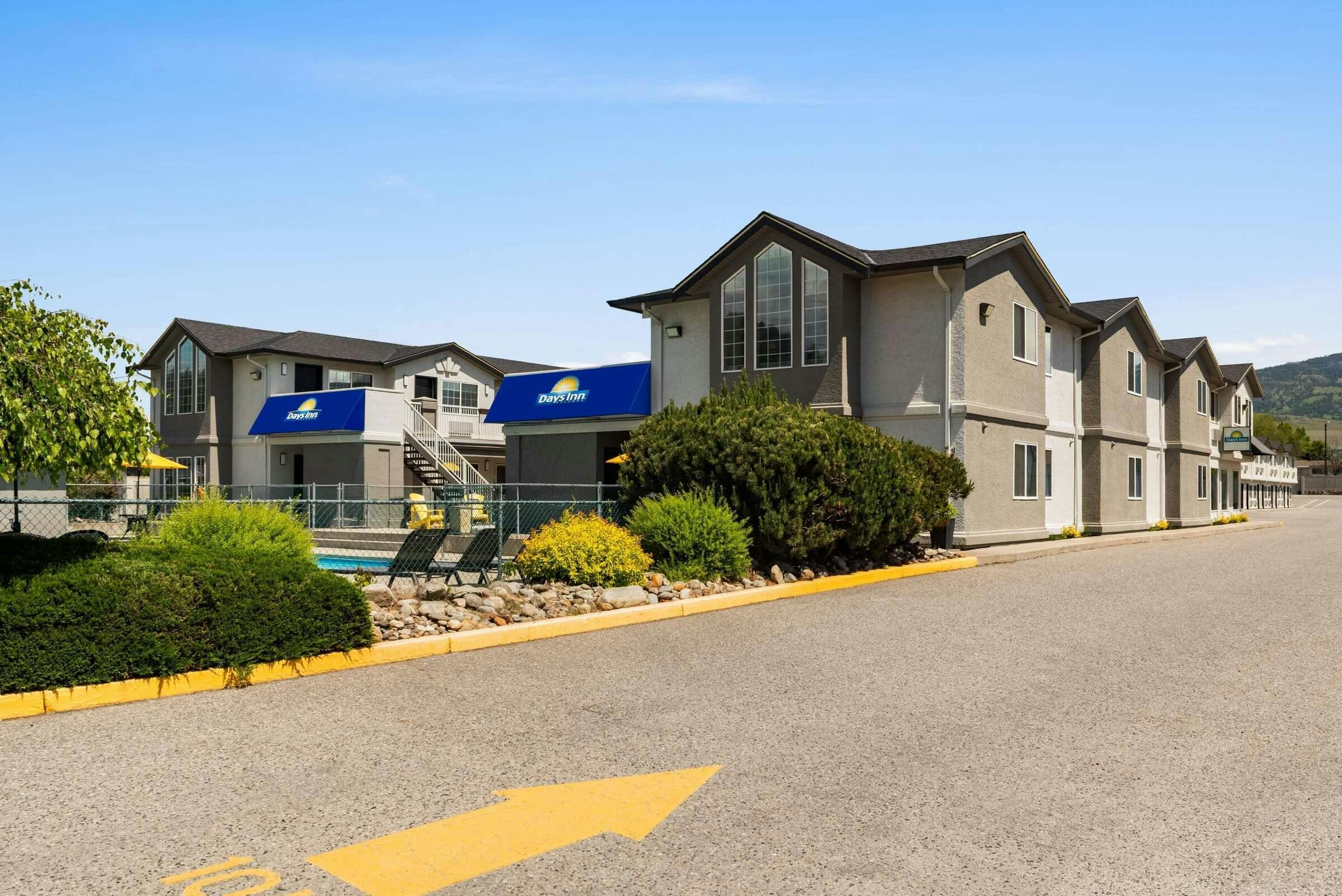 Hotel Days Inn by Wyndham Kelowna photo 1