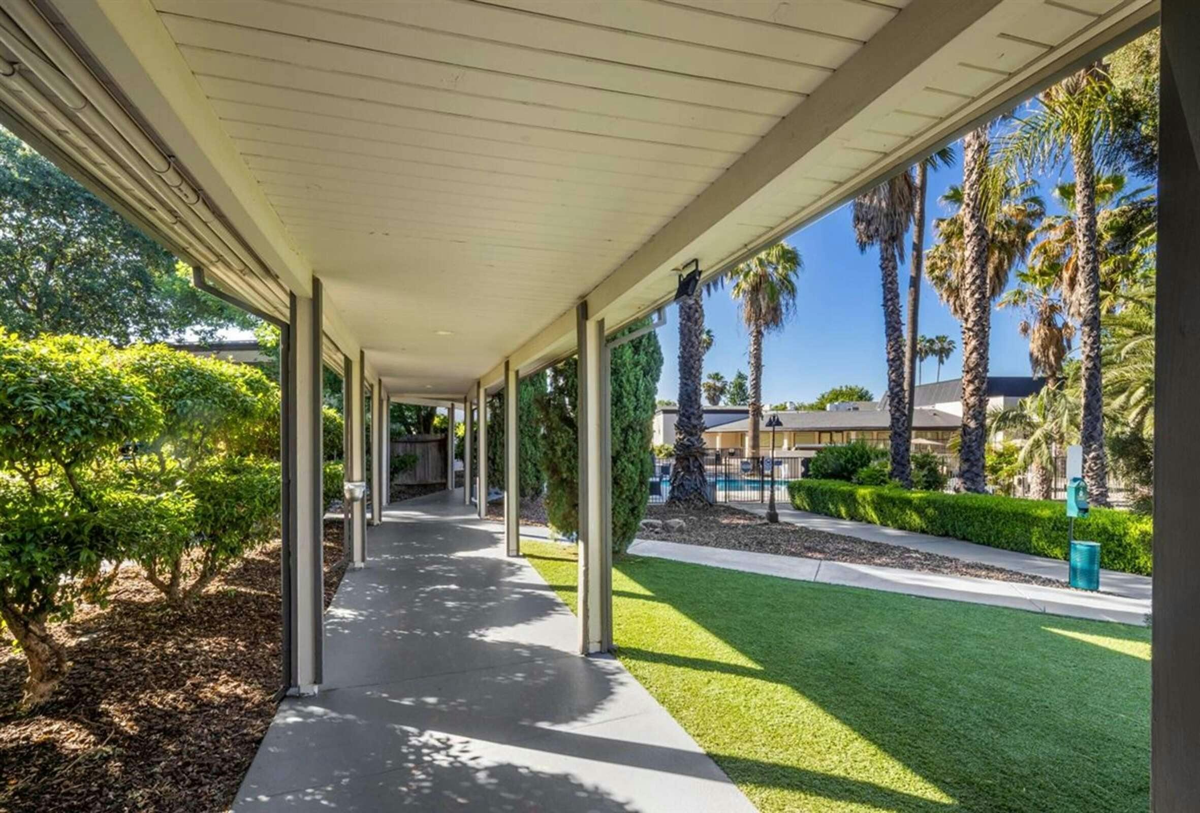 Hotel Prodigy Hotel, Days Inn photo 5