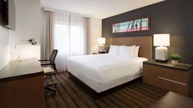 Hotel HYATT house Miami Airport photo 3