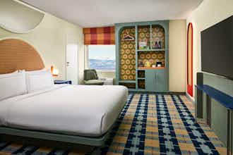Hotel the Curtis Denver - a DoubleTree by Hilton Hotel photo 1