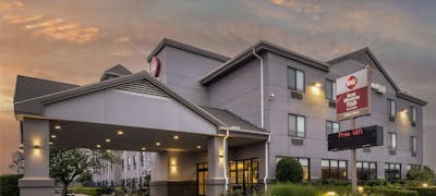 Best Western Plus Castlerock Inn & Suites