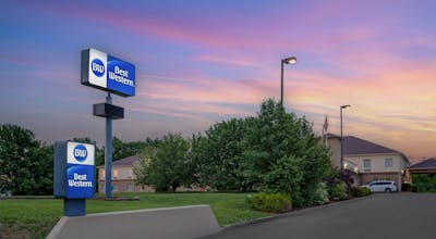 Best Western Teal Lake Inn