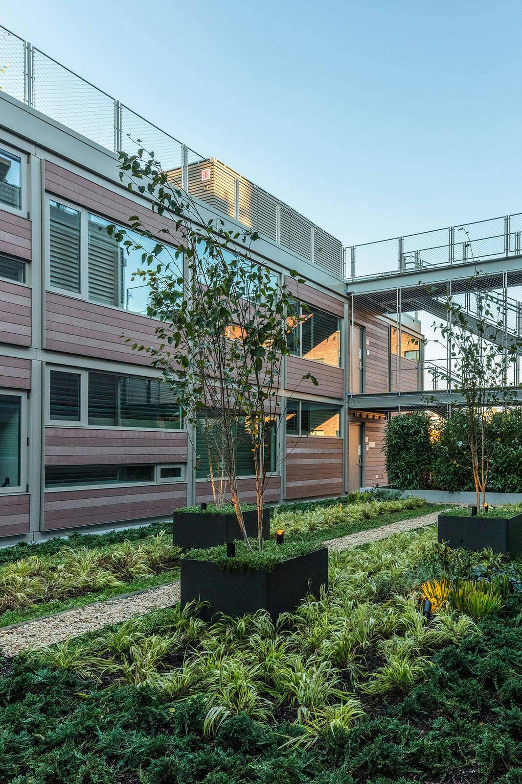 Hotel Pod Brooklyn - Bunk Pods photo 3