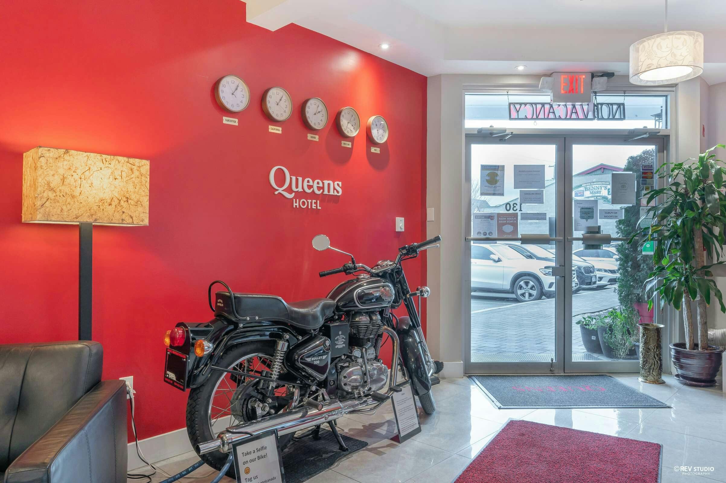 Hotel Queens Hotel photo 4