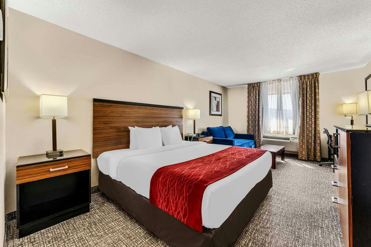 Hotel SureStay Plus by Best Western Reading North photo 3