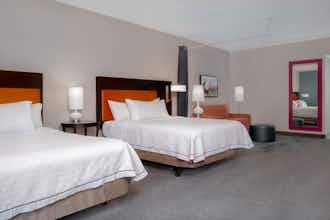 Hotel Home2 Suites by Hilton Gainesville Medical Center photo 2