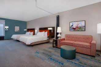 Hotel Home2 Suites by Hilton Gainesville Medical Center photo 4