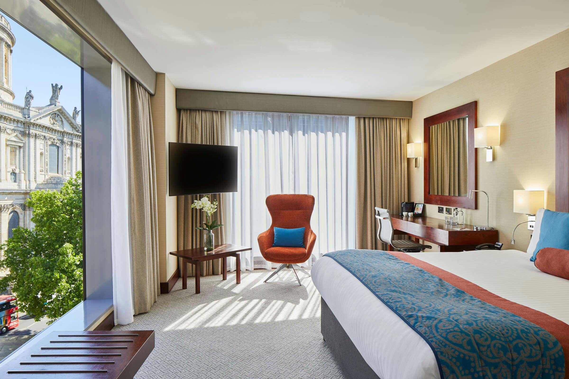 Hotel Leonardo Royal Hotel London St Pauls photo 5