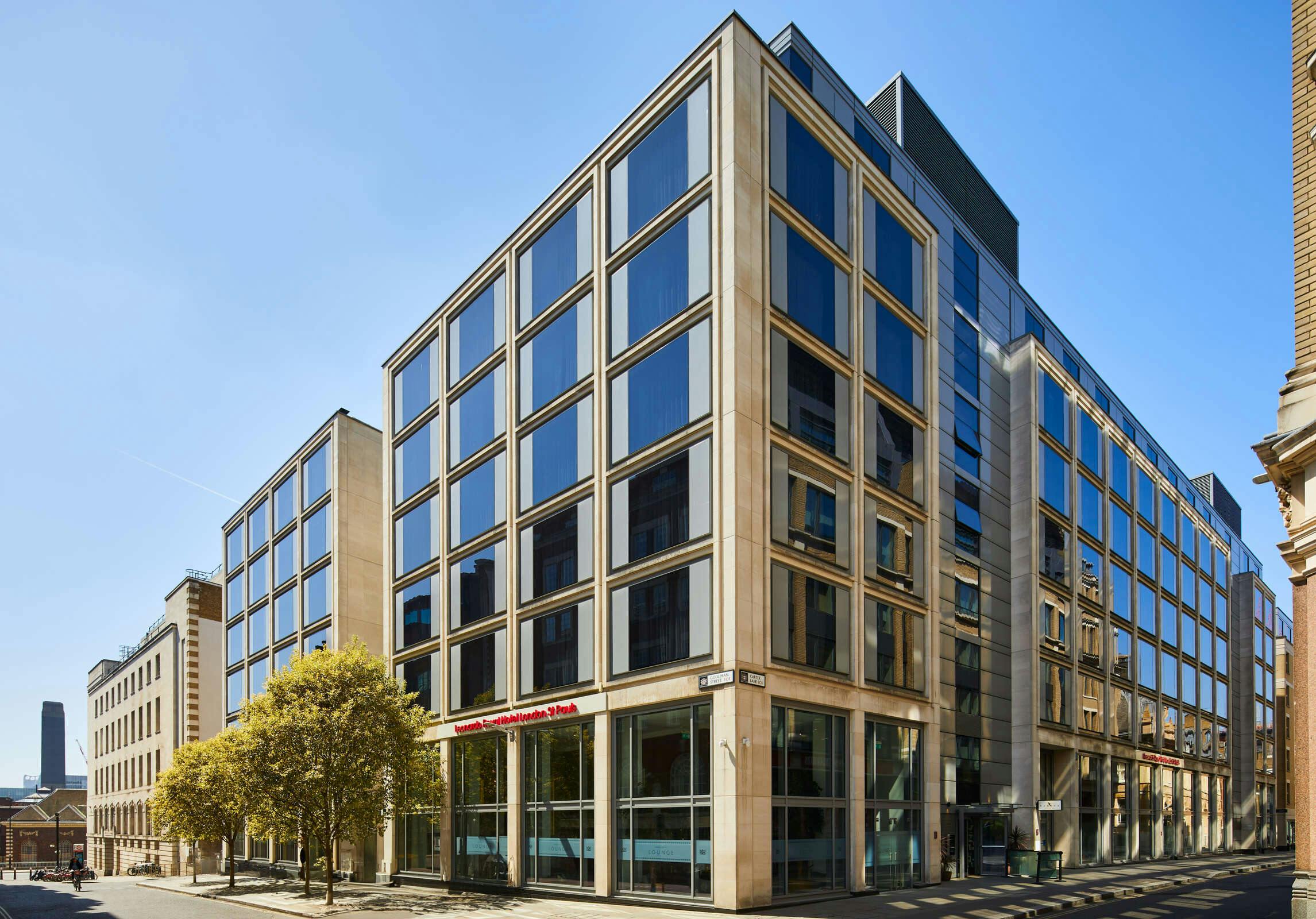 Hotel Leonardo Royal Hotel London St Pauls photo 1
