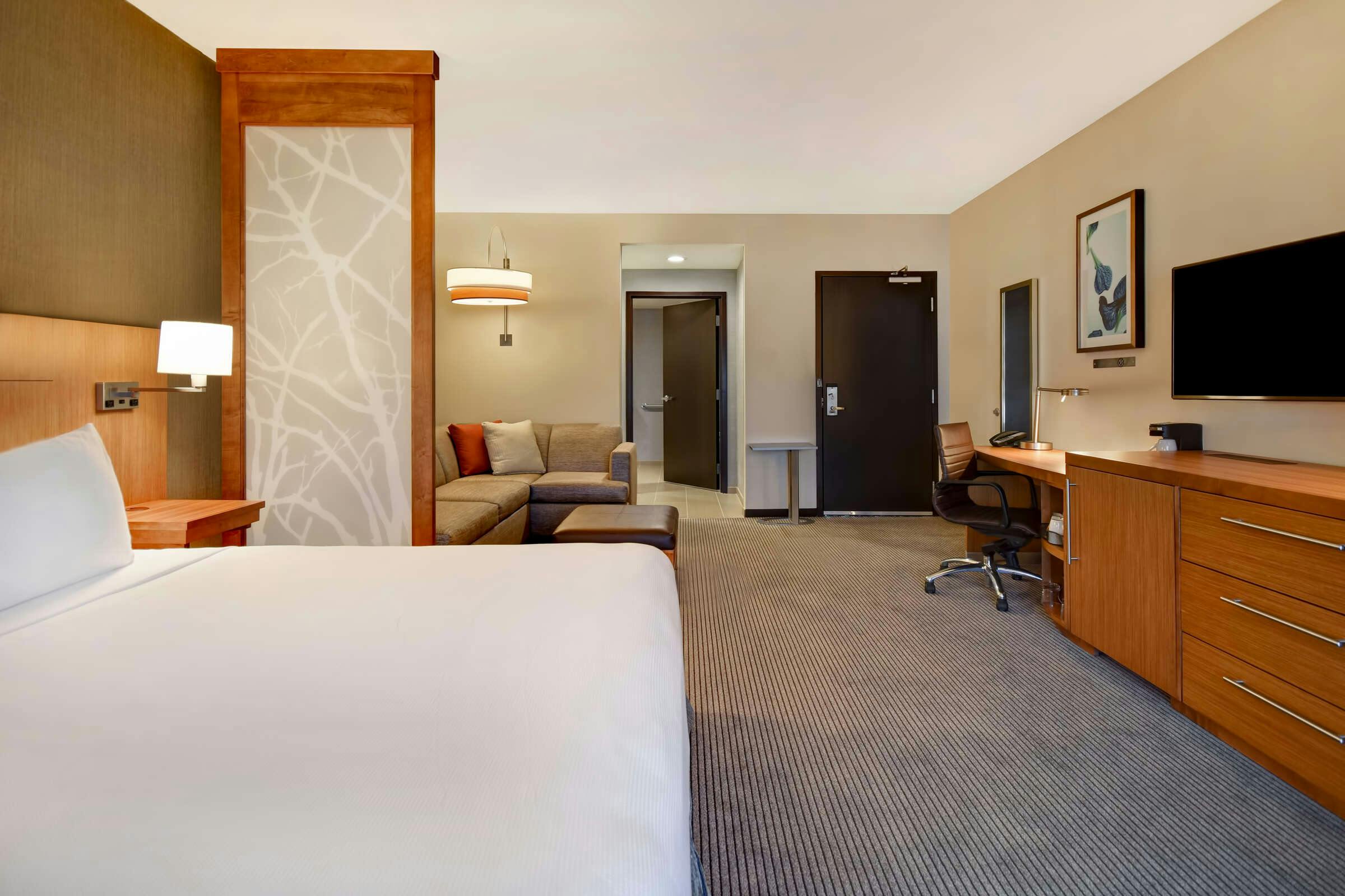 Hotel Hyatt Place Huntsville/ Research Park/ Redstone photo 3