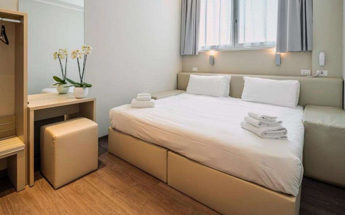 Hotel Fasthotel Linate photo 5