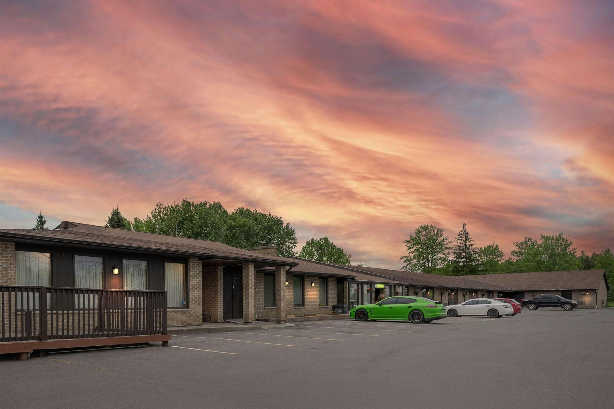 Sure Stay Hotel By Best Western Kemptville