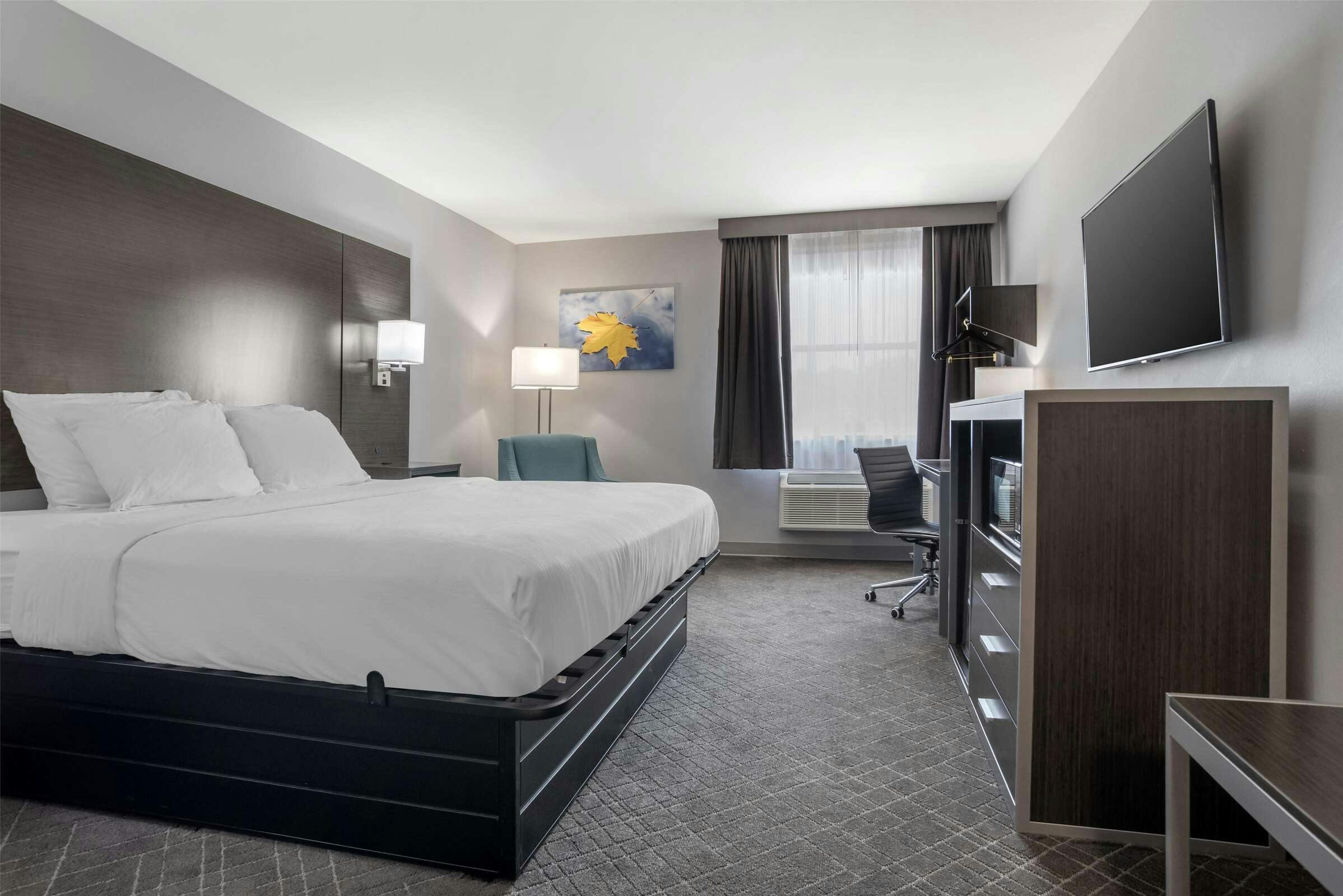 Hotel Sure Stay Plus By Best Western St. James Donaldsonville photo 3