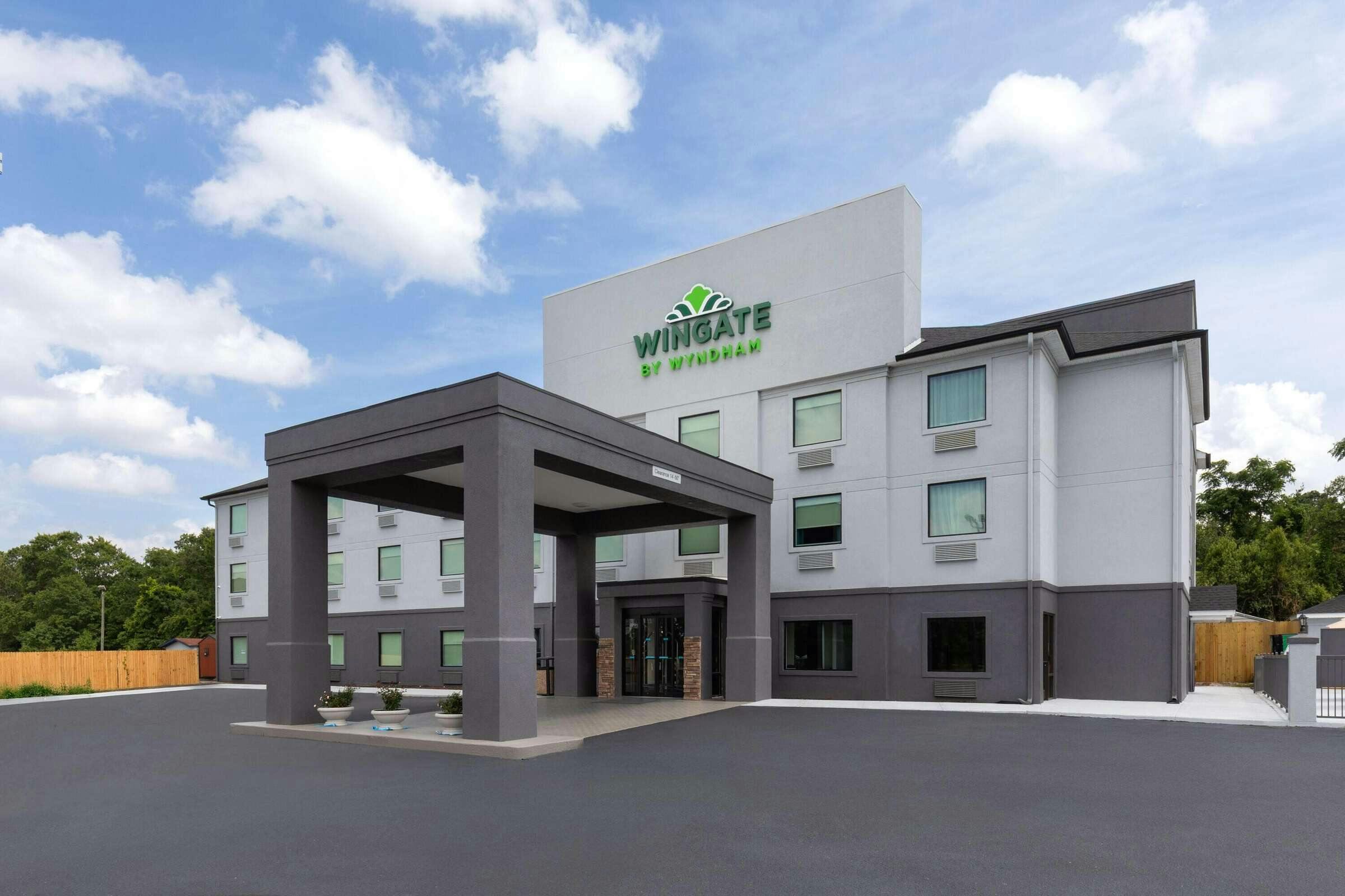 Hotel Wingate by Wyndham Augusta I-20 photo 1