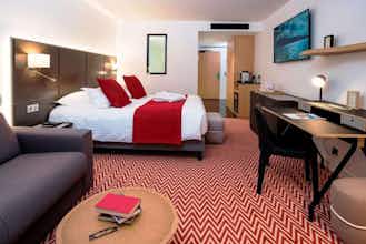 Hotel HOTEL FOREST HILL PARIS MEUDON-VELIZY photo 1