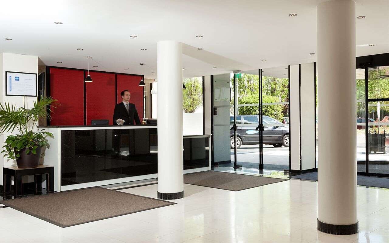 Hotel HOTEL FOREST HILL PARIS MEUDON-VELIZY photo 4