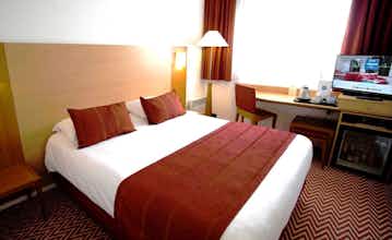 Hotel HOTEL FOREST HILL PARIS MEUDON-VELIZY photo 2