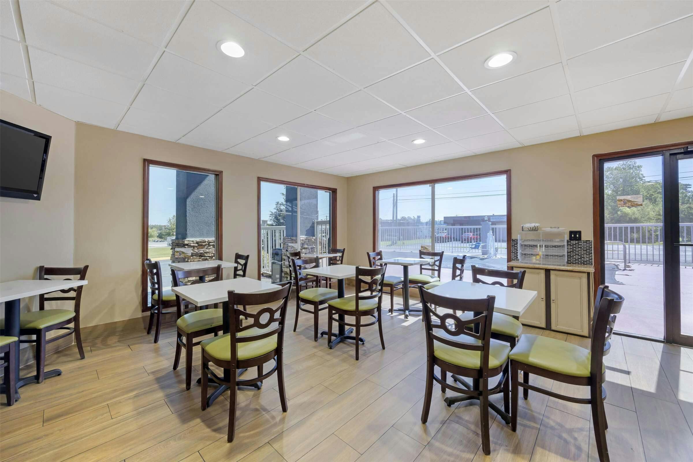 Hotel Best Western Fairwinds Inn photo 3