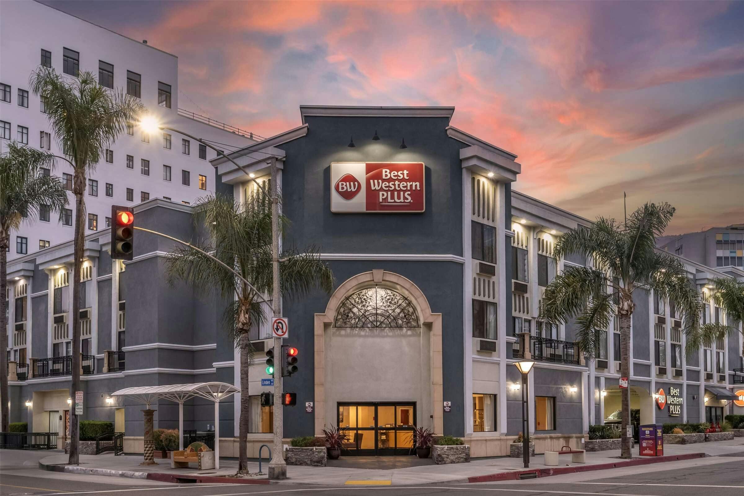 Best Western Plus Hotel At The Convention Center