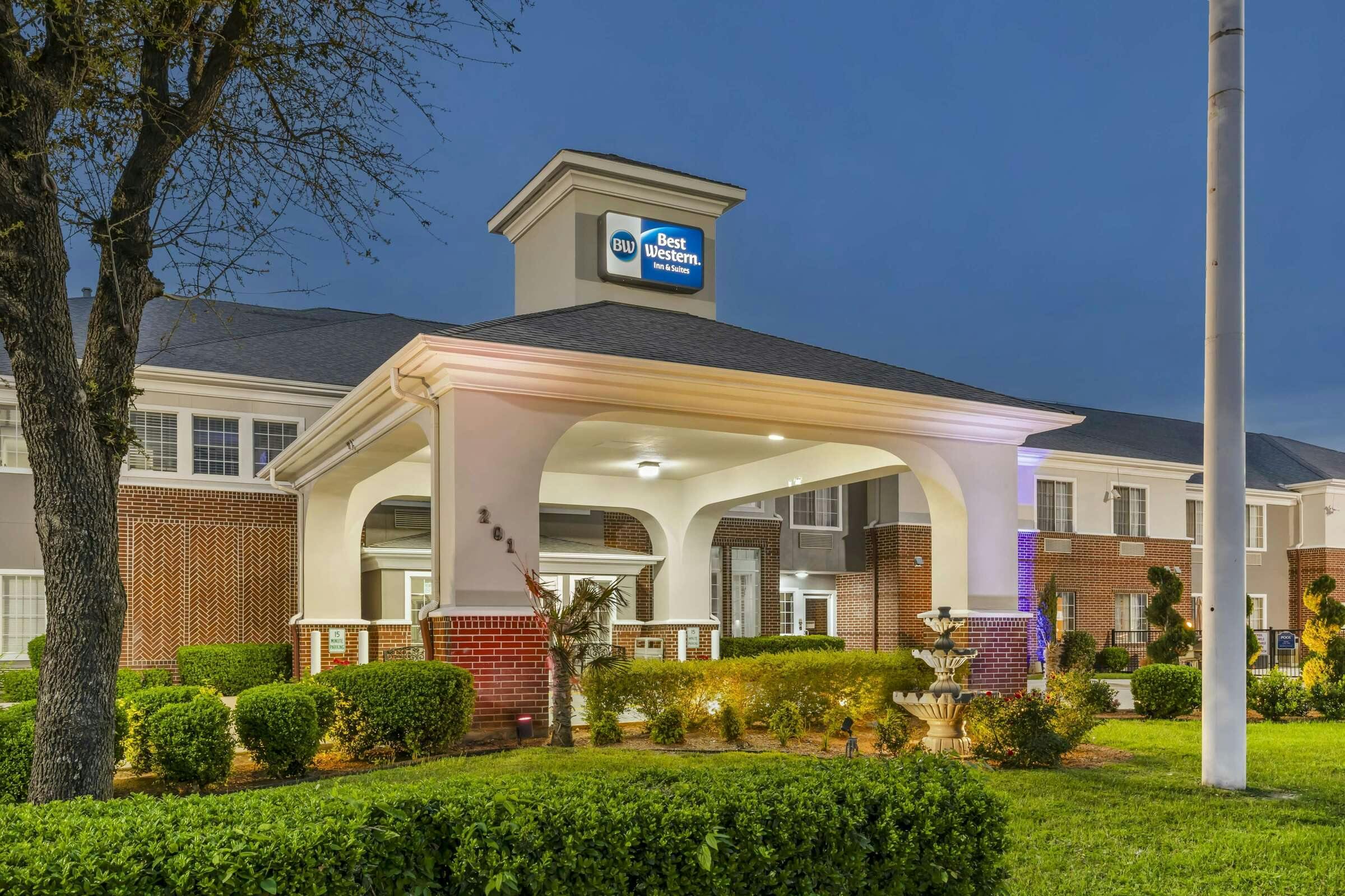 Best Western Fort Worth Inn & Suites