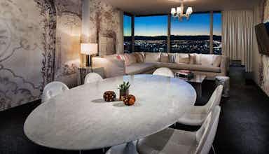 Hotel SAHARA Las Vegas photo 2